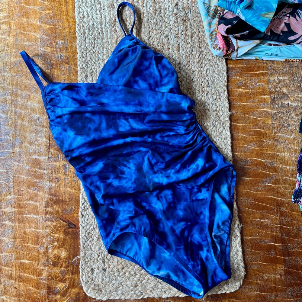 AQUA GREEN ONE PIECE BATHING SUIT NWOT MEDIUM BLUE